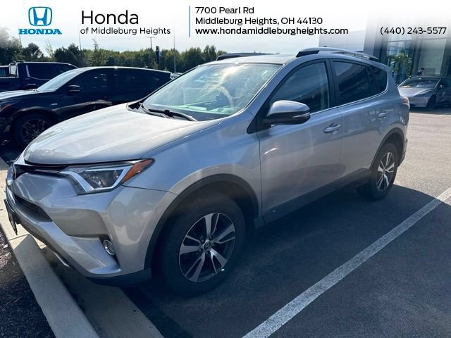 Used 2016 Toyota RAV4 XLE AWD/4WD image 1