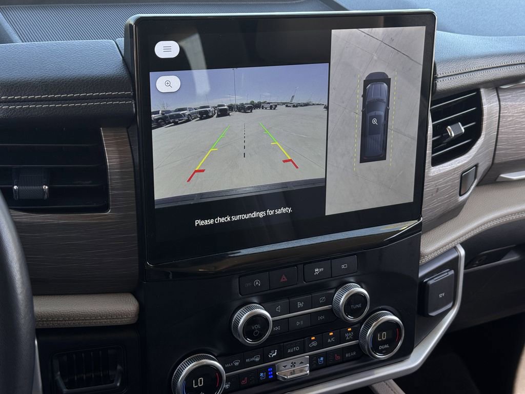 Used 2024 Ford Expedition Limited image 18