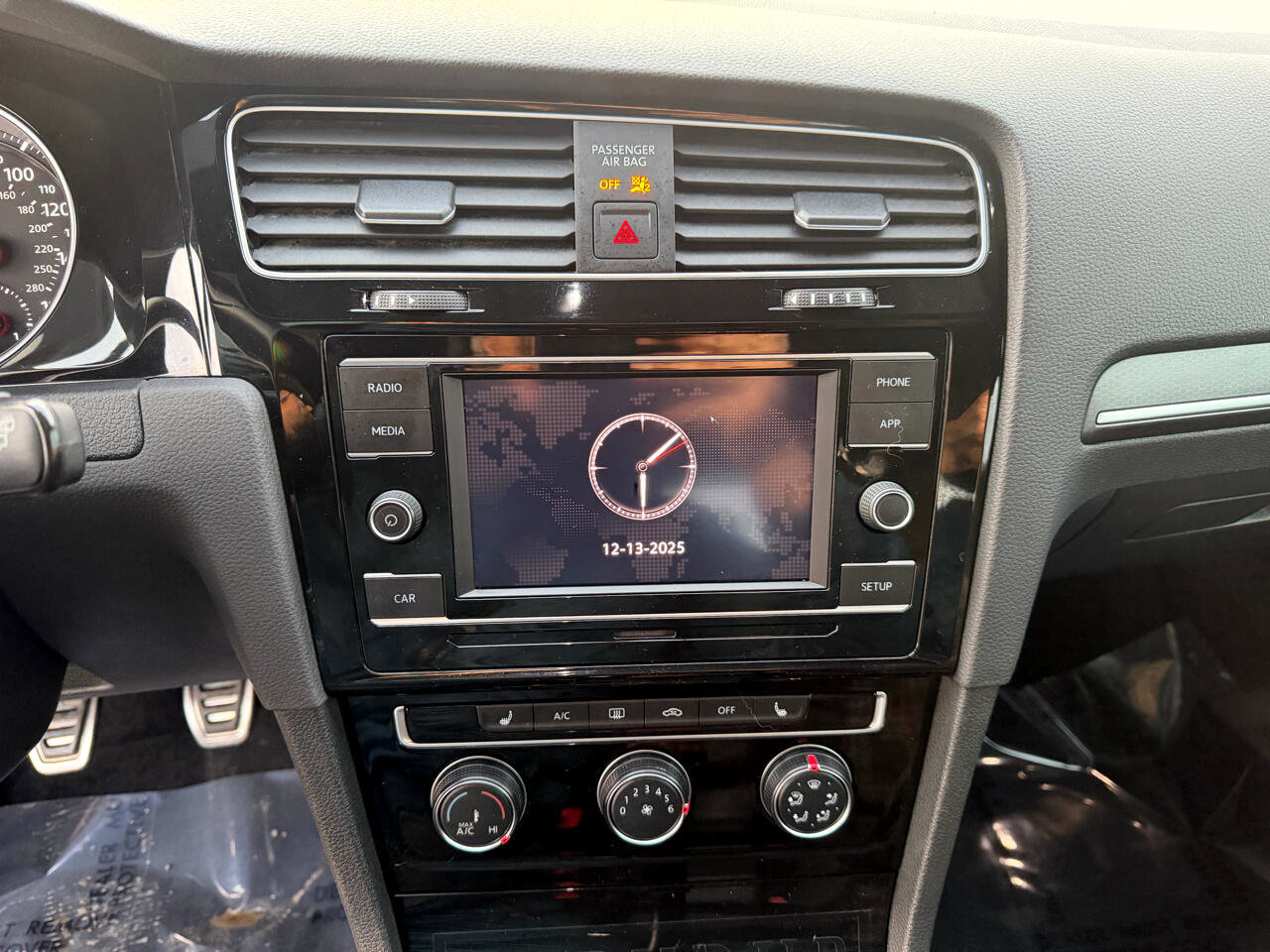 Used 2019 Volkswagen GTI Rabbit Edition image 33