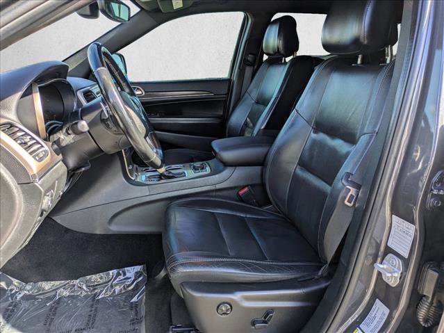 Used 2017 Jeep Grand Cherokee Limited AWD/4WD image 15