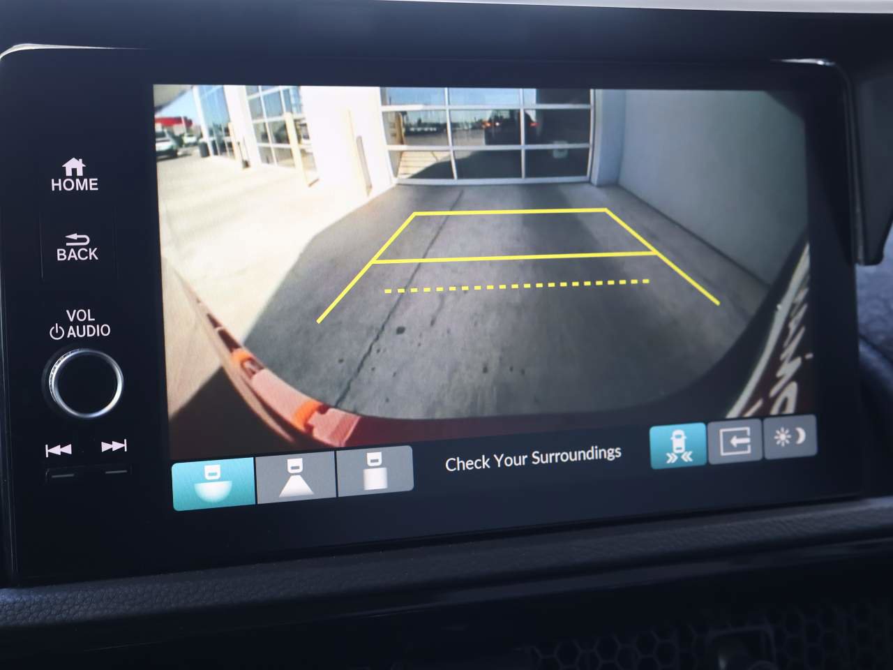 Used 2025 Honda CR-V EX-L image 18