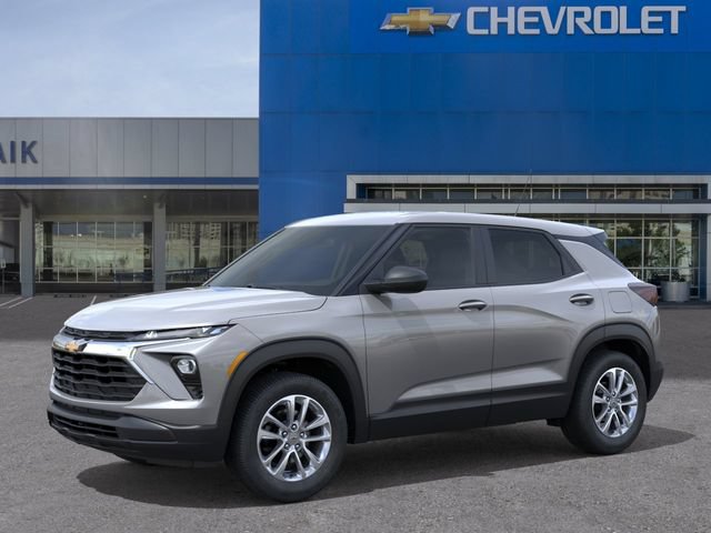 New 2026 Chevrolet TrailBlazer LS w/ LS Convenience Package FWD image 2