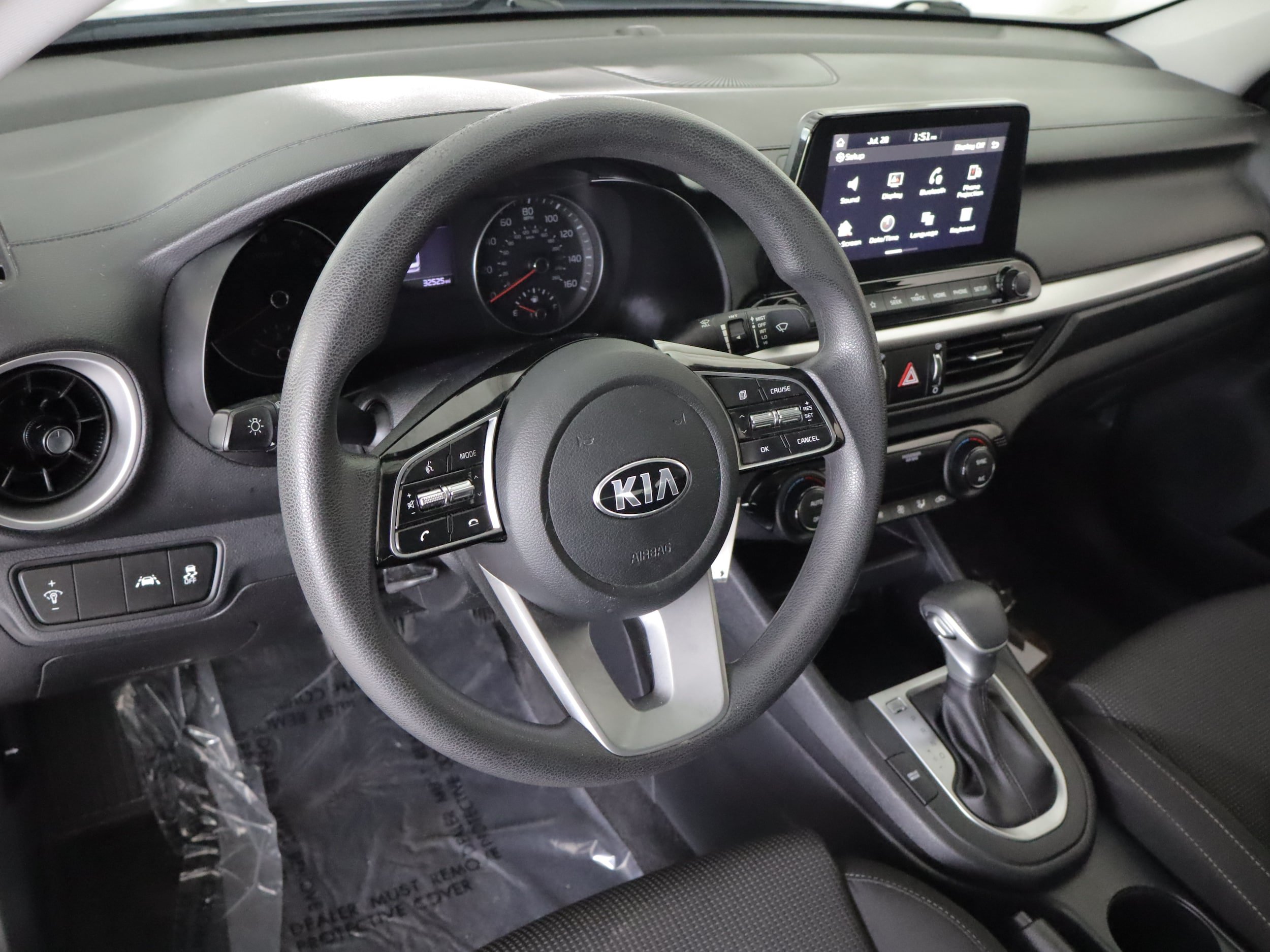 Used 2019 Kia Forte LXS FWD image 8