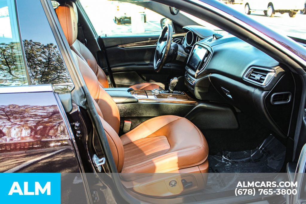 Used 2018 Maserati Ghibli S GranLusso image 21