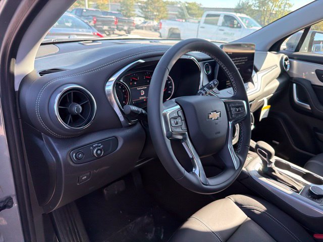 New 2026 Chevrolet Blazer LT w/ Sound & Technology Package AWD/4WD image 14