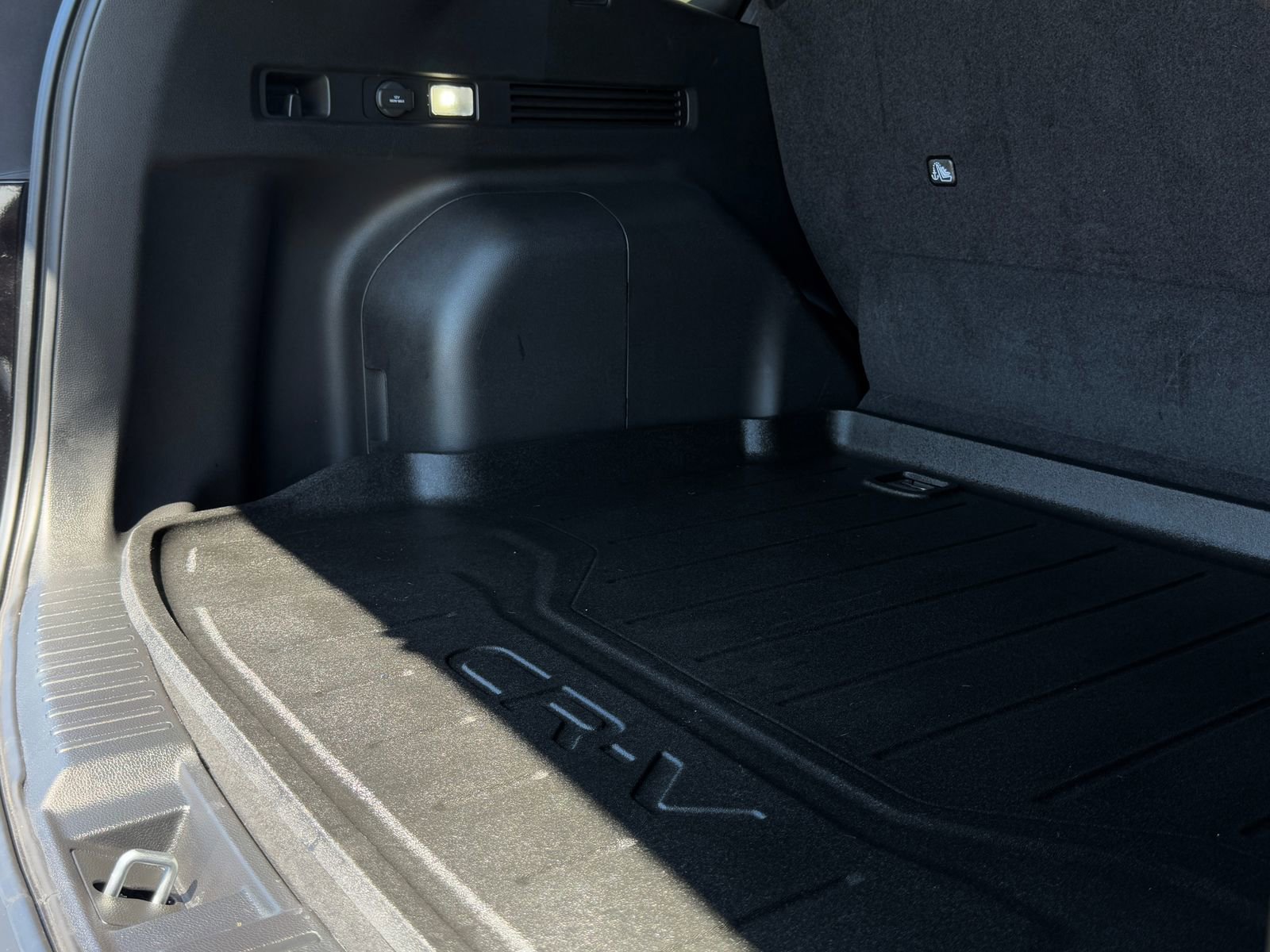 Used 2025 Honda CR-V Sport-L image 31