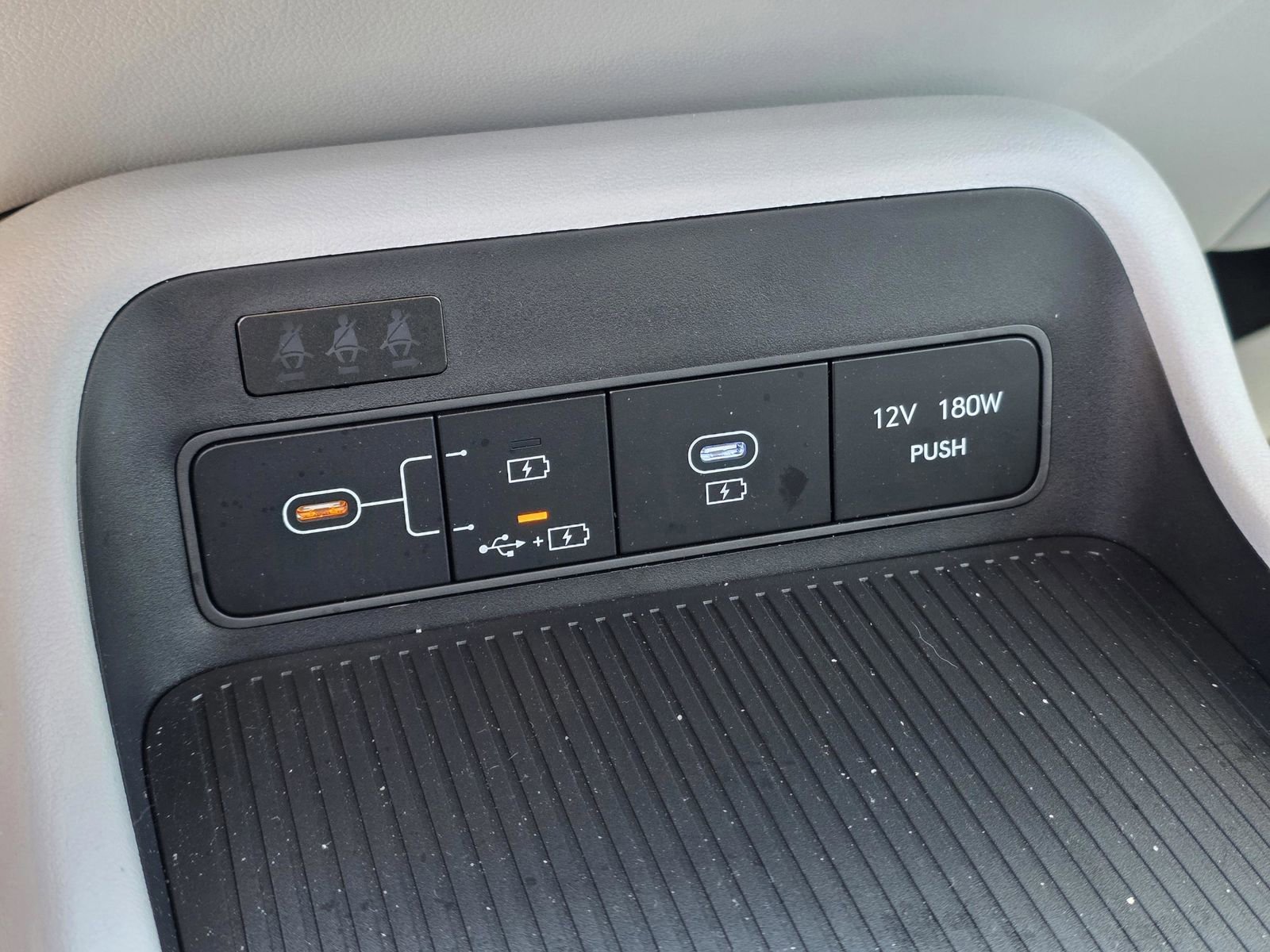 New 2026 Hyundai Kona SE image 25
