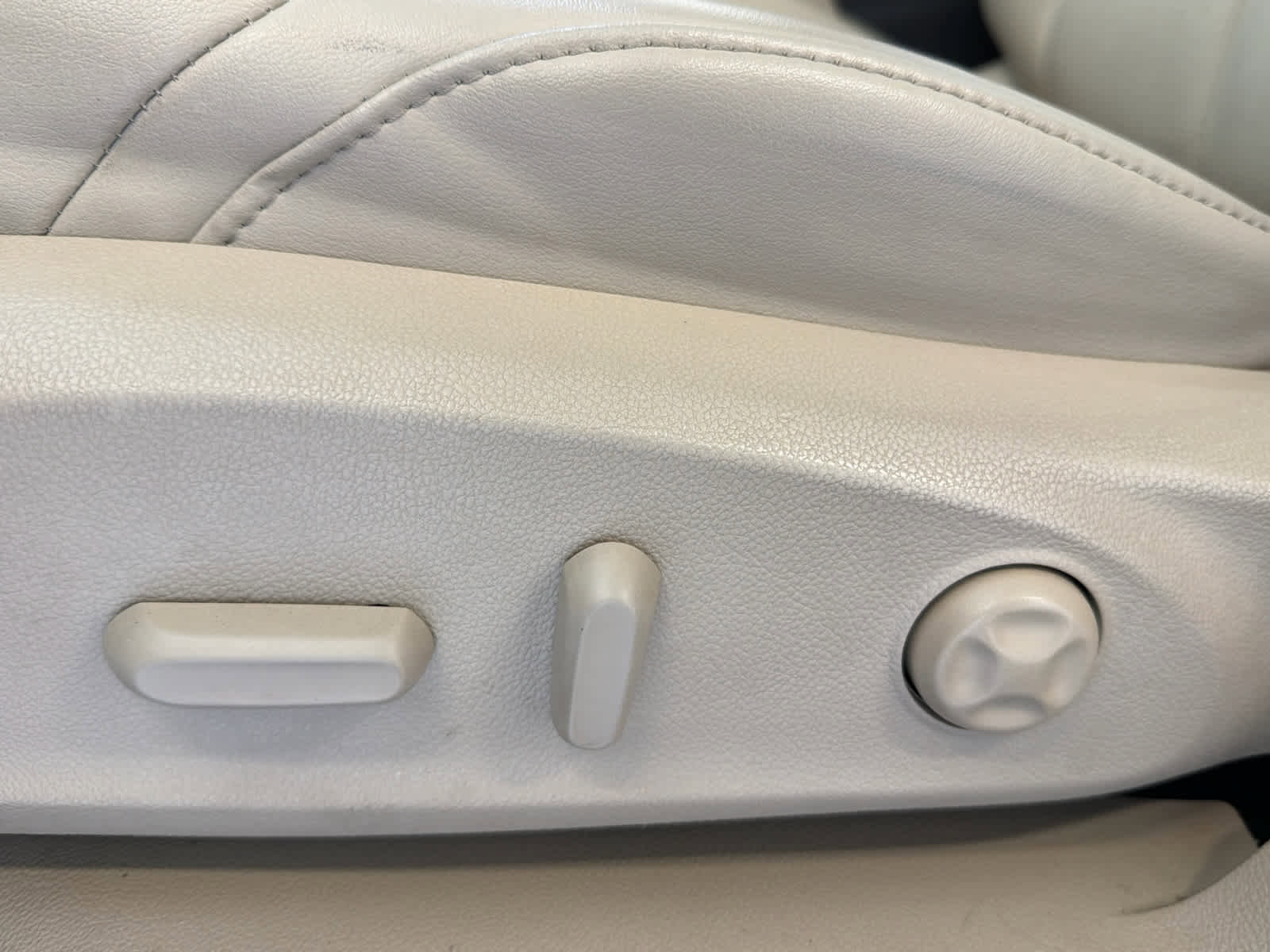 Used 2018 Buick Envision Preferred image 14