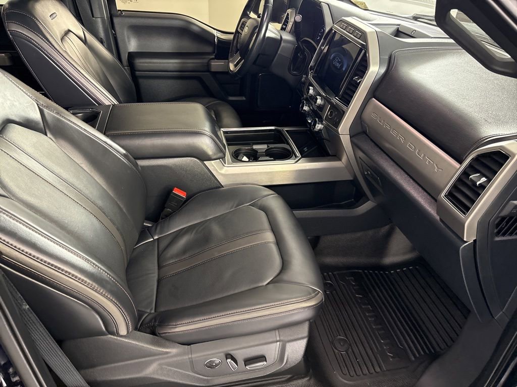 Used 2022 Ford F450 Platinum w/ FX4 Off-Road Package image 50