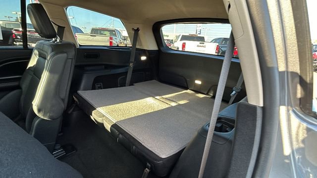 Used 2023 Lincoln Aviator Reserve w/ Equipment Group 201A image 17