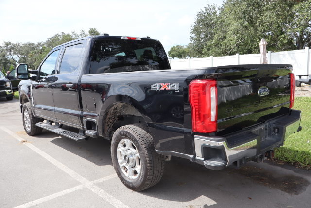 Used 2026 Ford F250 XLT AWD/4WD image 3