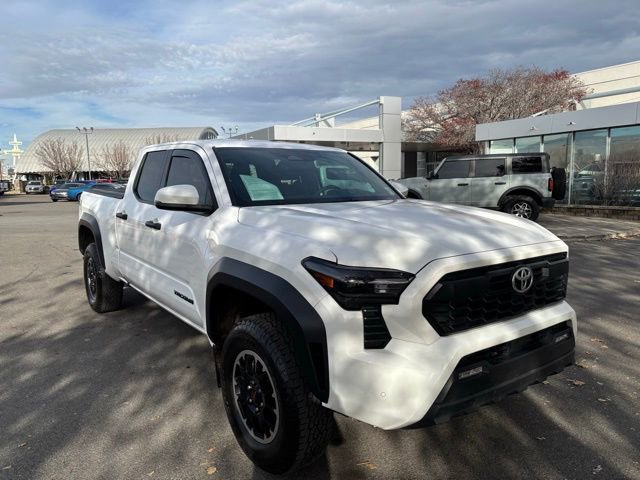 Used 2024 Toyota Tacoma TRD Off-Road image 3