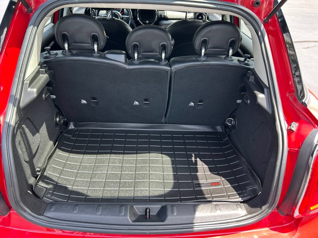 Used 2015 MINI Cooper 4-Door Hardtop FWD image 29