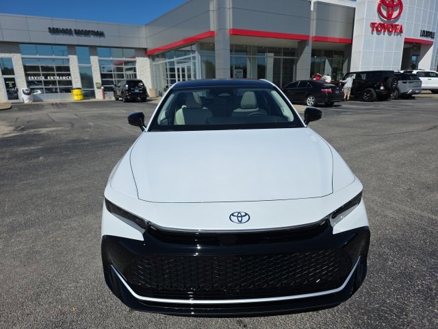 New 2026 Toyota Crown Limited image 3