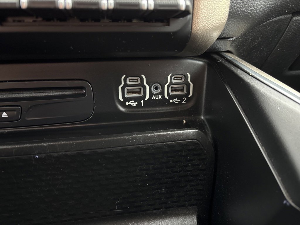 Used 2019 RAM 1500 Laramie image 25