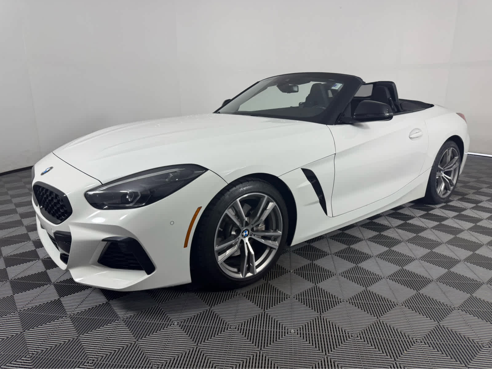 Certified 2022 BMW Z4 sDrive30i w/ Premium Package 2 image 8