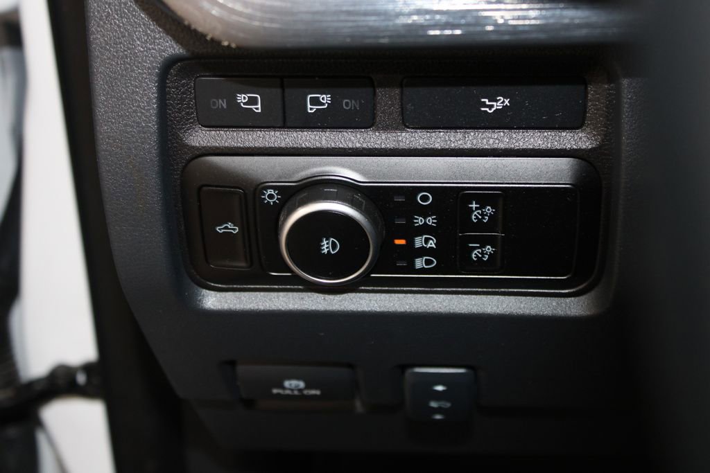 Used 2024 Ford F250 Lariat AWD/4WD image 50