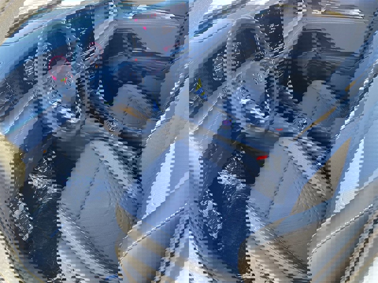 New 2026 Volkswagen Tiguan SE R-Line image 14