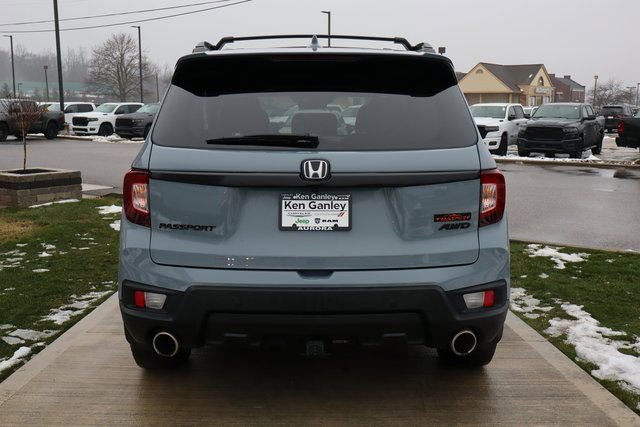 Used 2024 Honda Passport TrailSport image 31