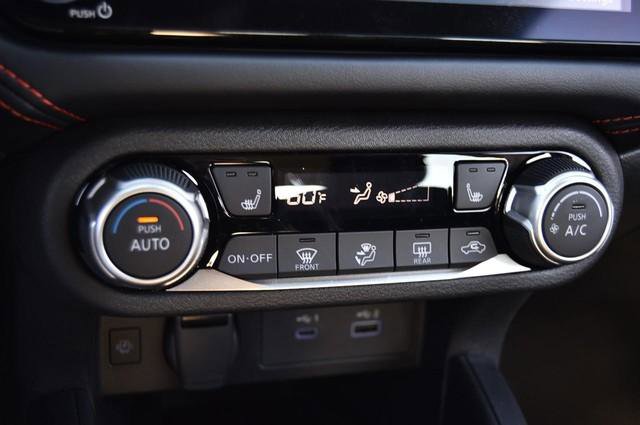 New 2025 Nissan Versa SR w/ Trunk Package FWD image 14