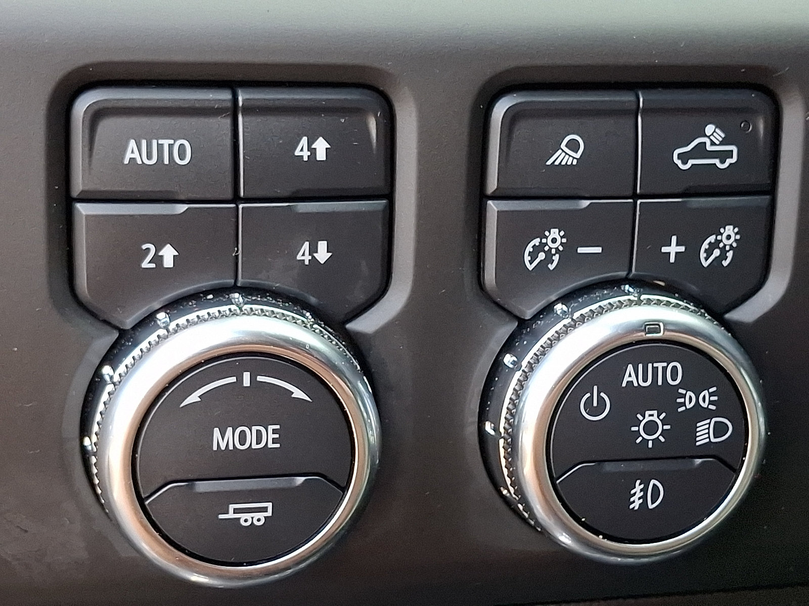 Used 2024 GMC Sierra 1500 Denali w/ Denali Reserve Package AWD/4WD image 27