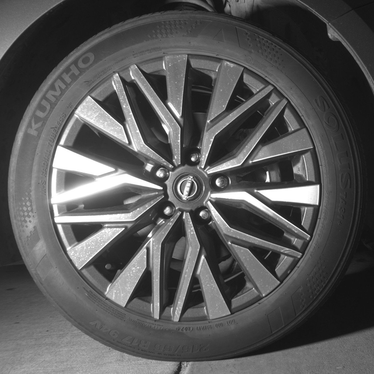 Used 2025 Nissan Altima 2.5 SV image 13