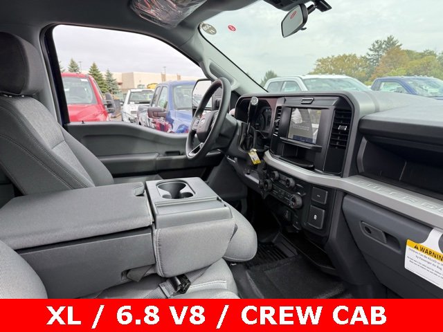 New 2026 Ford F250 XL image 10
