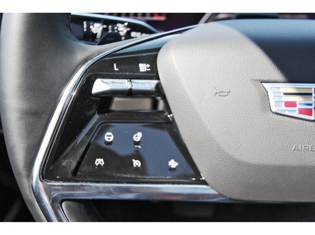 Used 2025 Cadillac Escalade ESV Sport AWD/4WD image 21