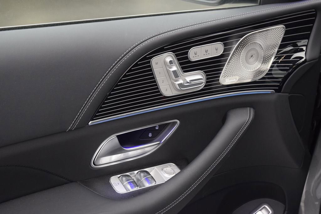 New 2026 Mercedes-Benz Maybach GLS 600 4MATIC image 20