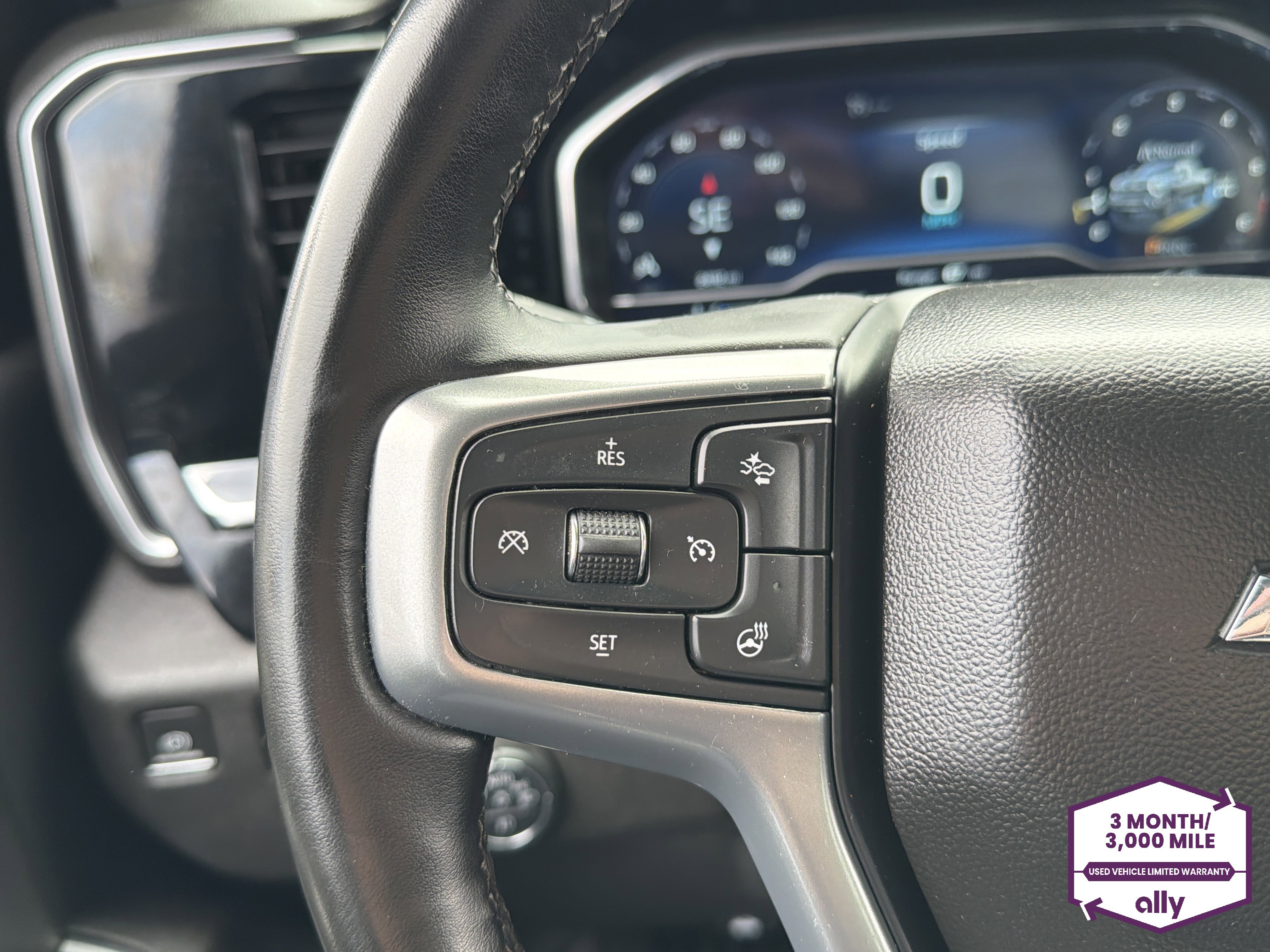 Used 2024 Chevrolet Silverado 2500 LT w/ Convenience Package image 17