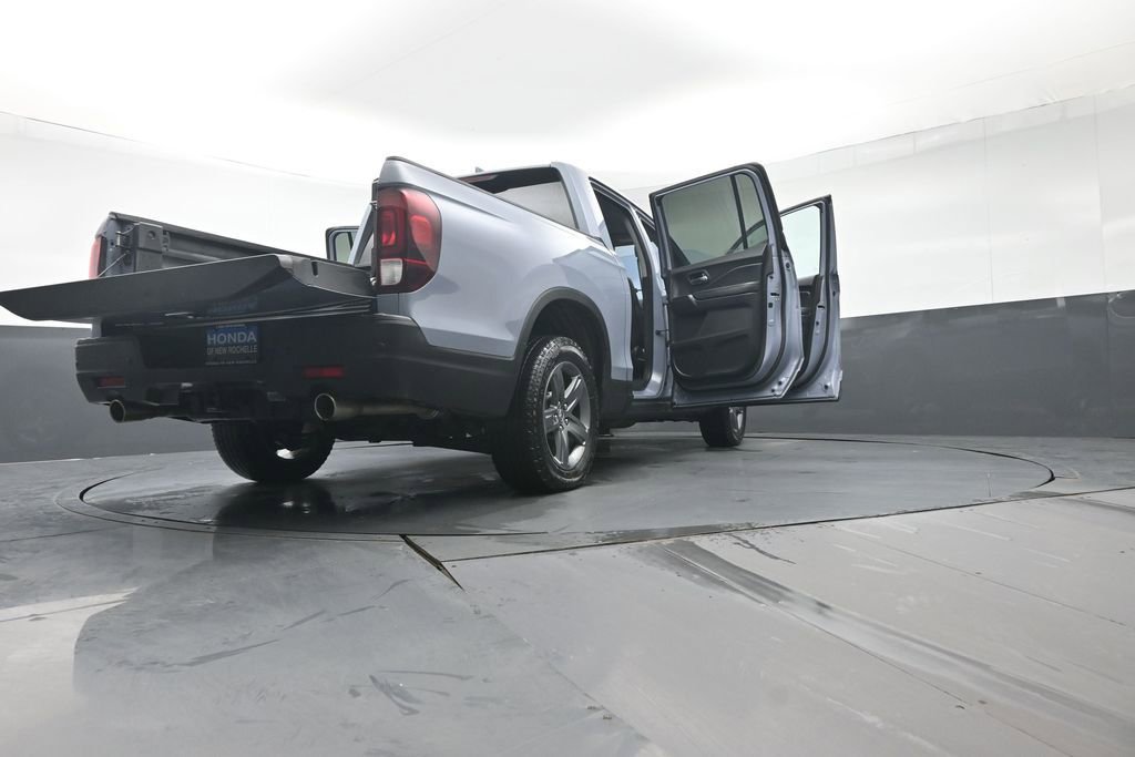 Certified 2023 Honda Ridgeline RTL-E image 55