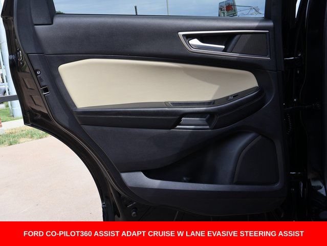 Used 2022 Ford Edge SEL AWD/4WD image 18