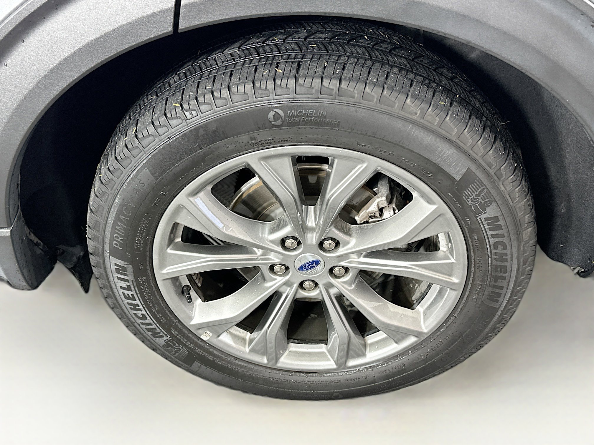 Used 2022 Ford Explorer Limited image 11