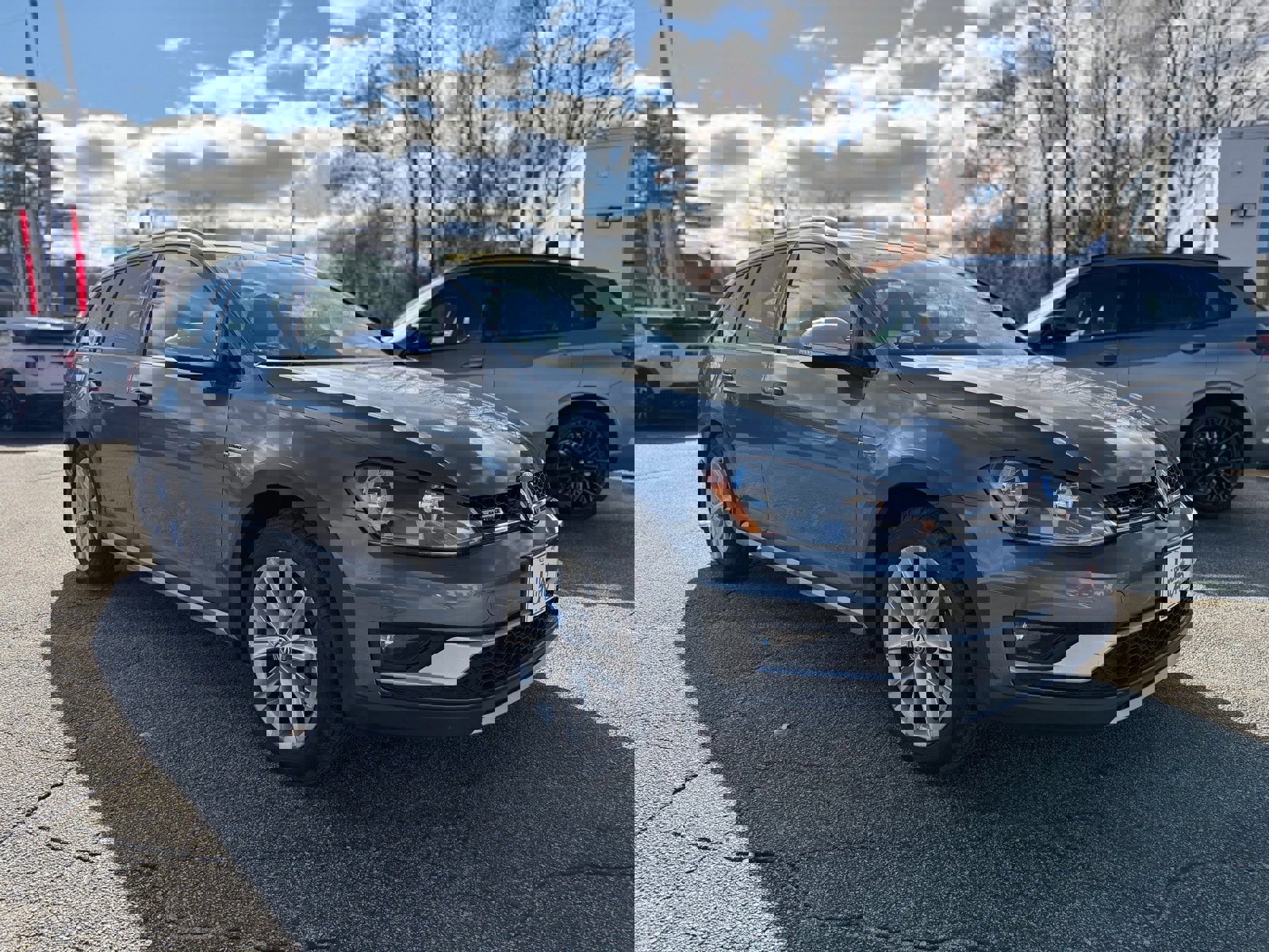 Used 2017 Volkswagen Golf Alltrack S