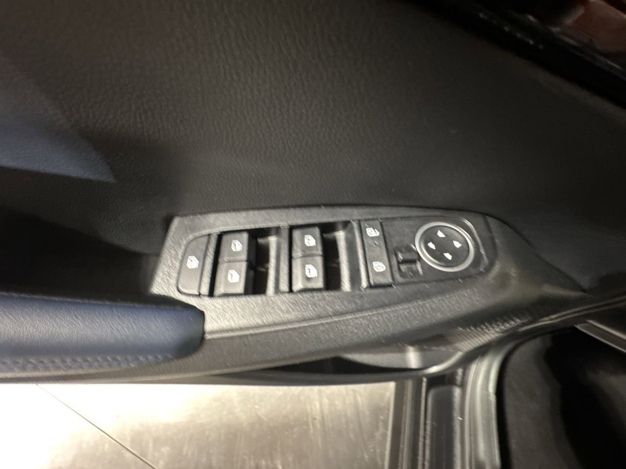 Certified 2025 Kia Seltos S AWD/4WD image 20