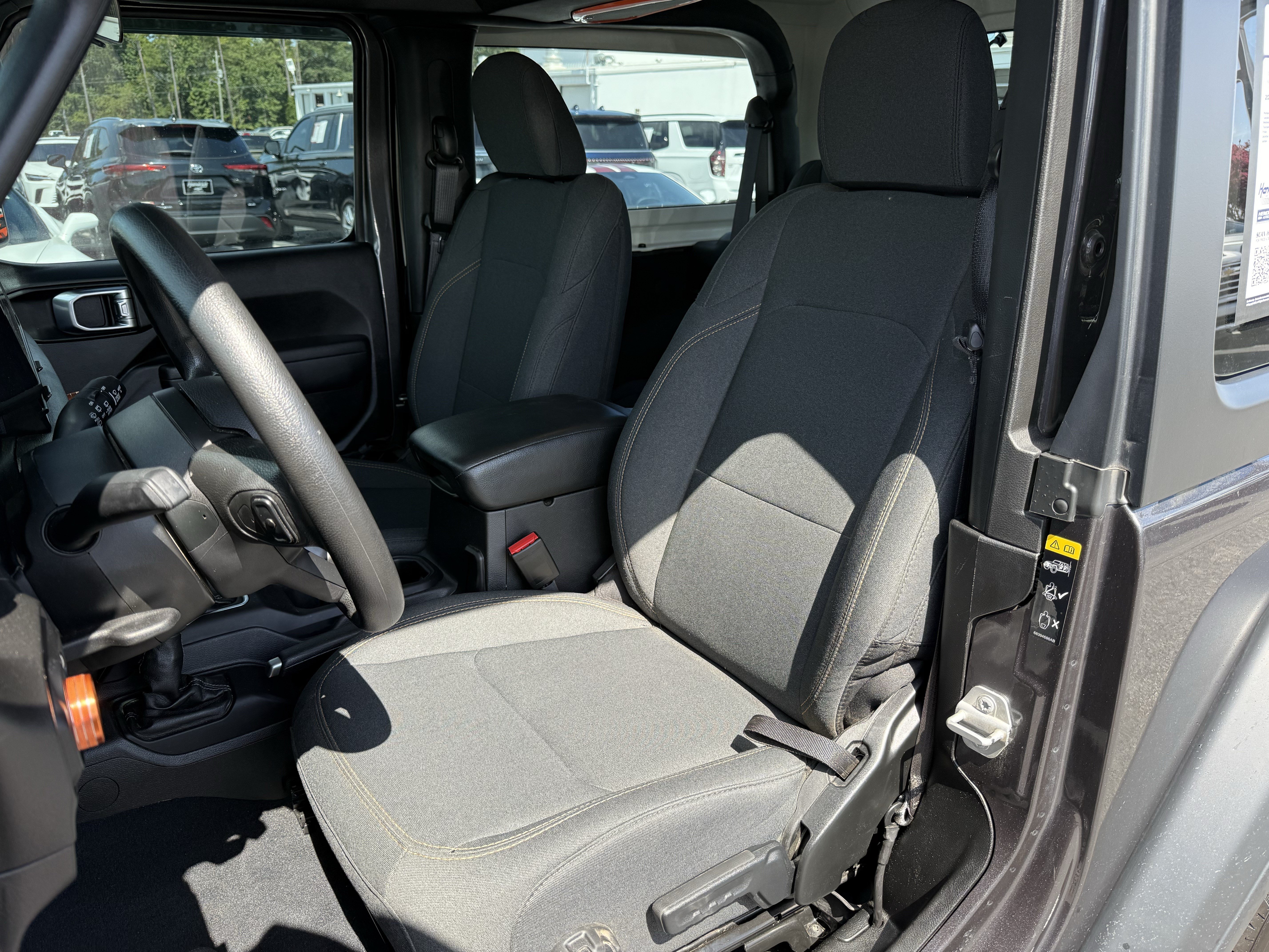 Used 2024 Jeep Wrangler Sport AWD/4WD image 16