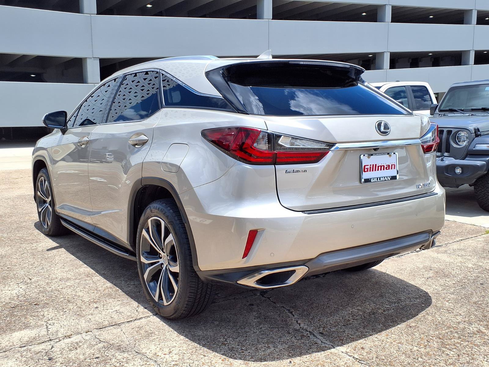 Used 2017 Lexus RX 350 FWD w/ Premium Package image 4