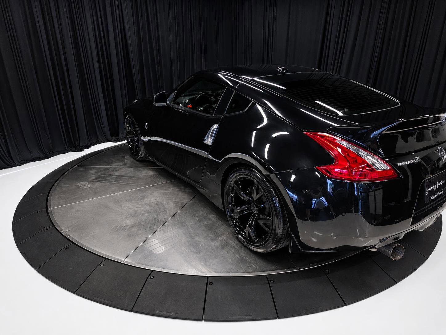 Used 2009 Nissan 370Z Touring w/ Sport Pkg RWD image 22