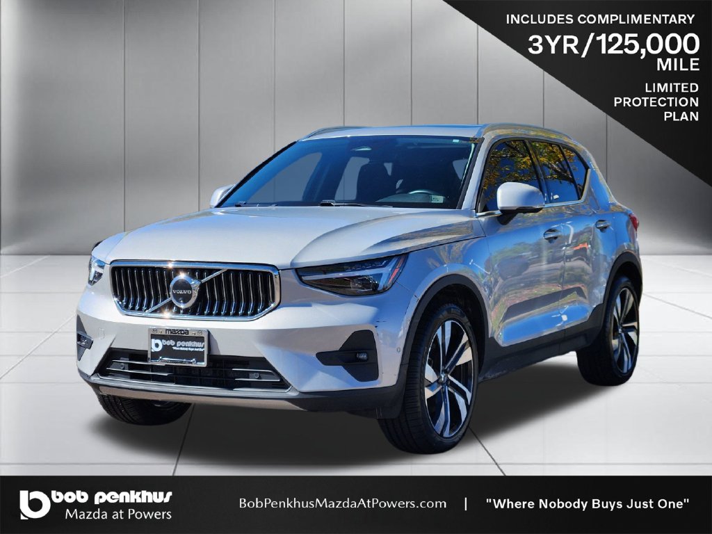 Used 2025 Volvo XC40 B5 Plus w/ Climate Package AWD/4WD image 23