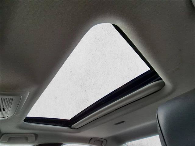 Used 2024 MAZDA MAZDA3 s FWD image 15