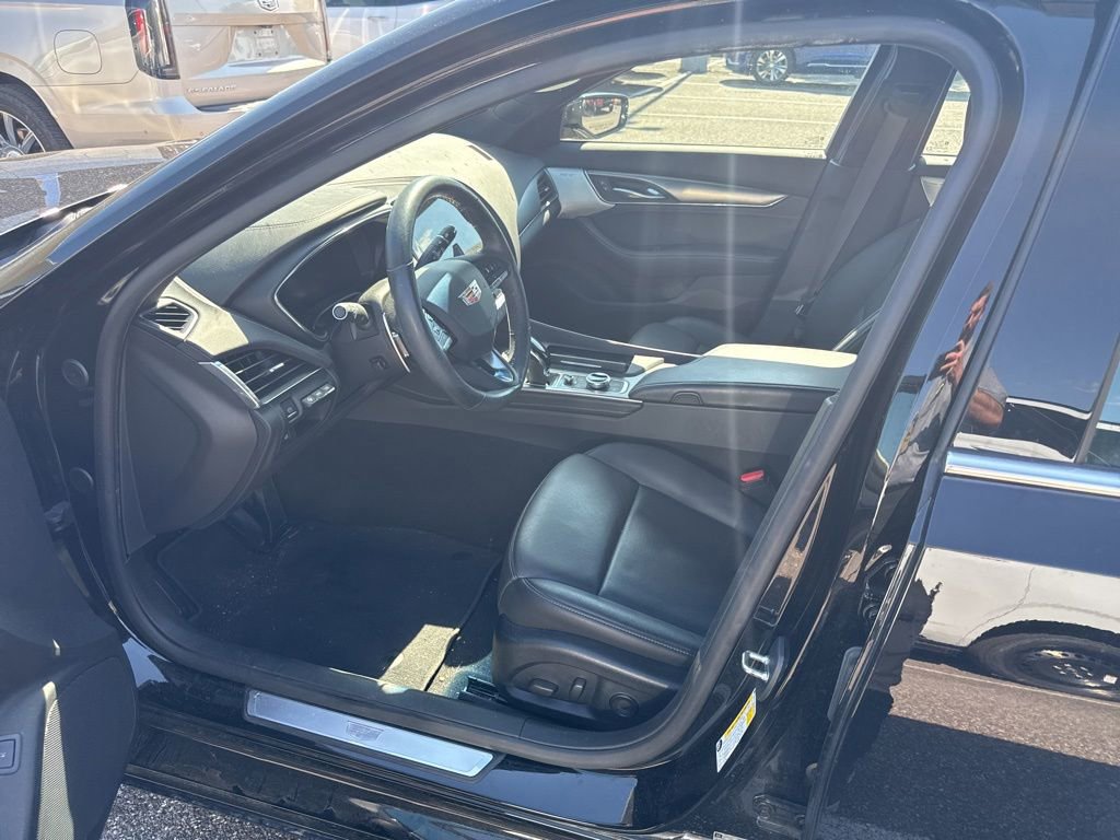 Used 2021 Cadillac CT5 Premium Luxury w/ Parking Package RWD image 12
