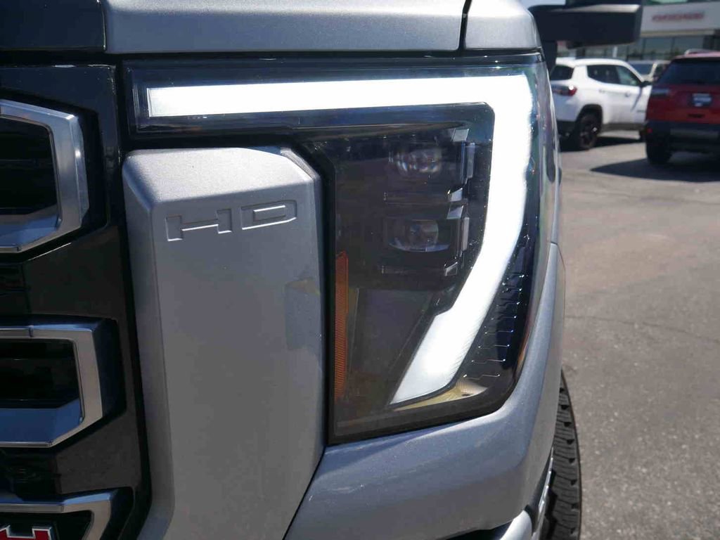 Used 2024 GMC Sierra 3500 AT4 w/ AT4 Premium Plus Package image 26