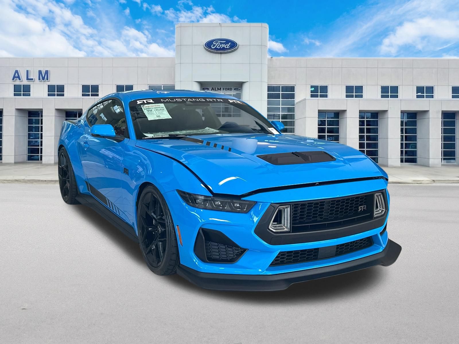 New 2026 Ford Mustang GT Premium w/ GT Performance Package RWD image 4