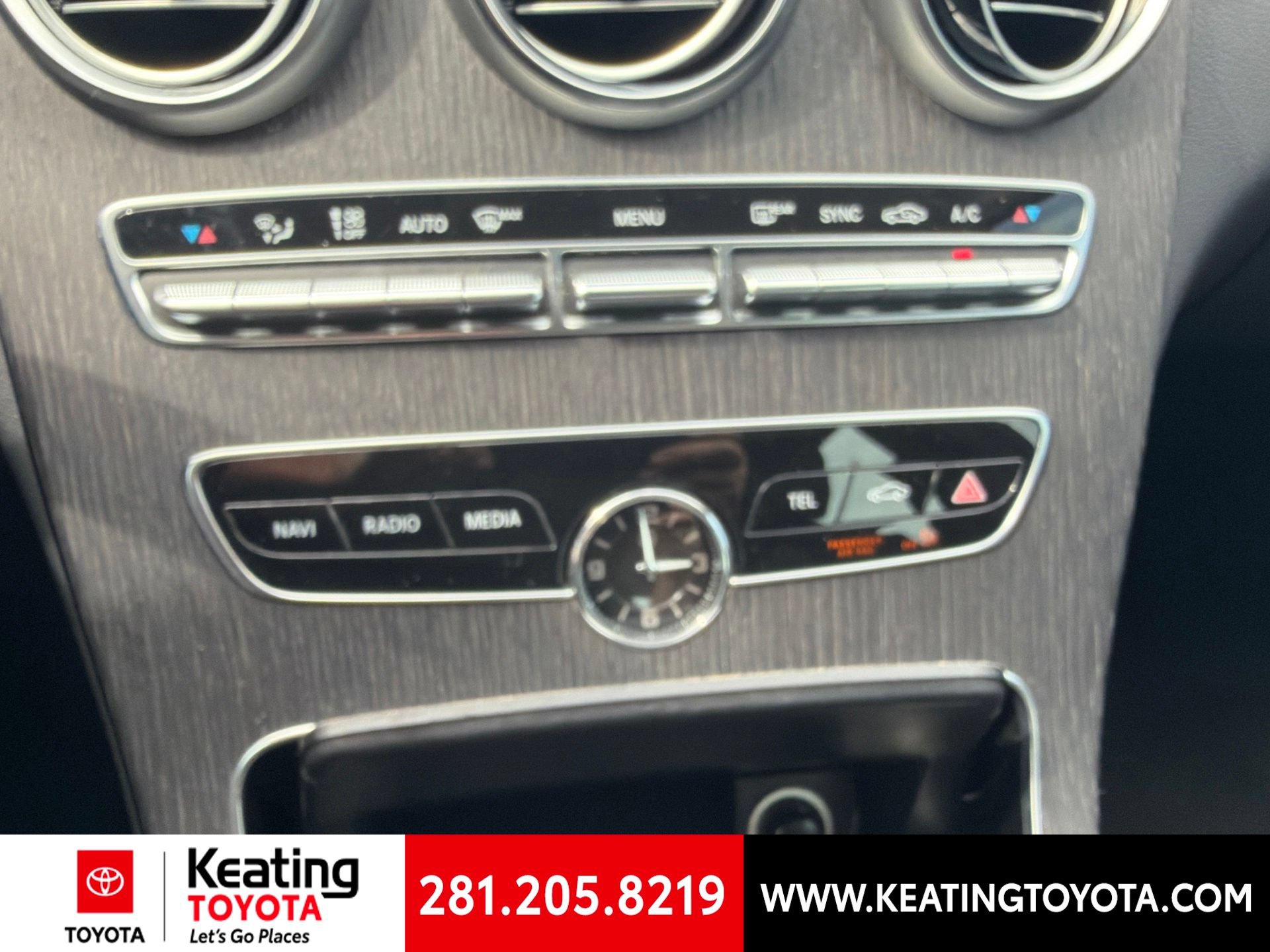 Used 2019 Mercedes-Benz C 300 Sedan image 19