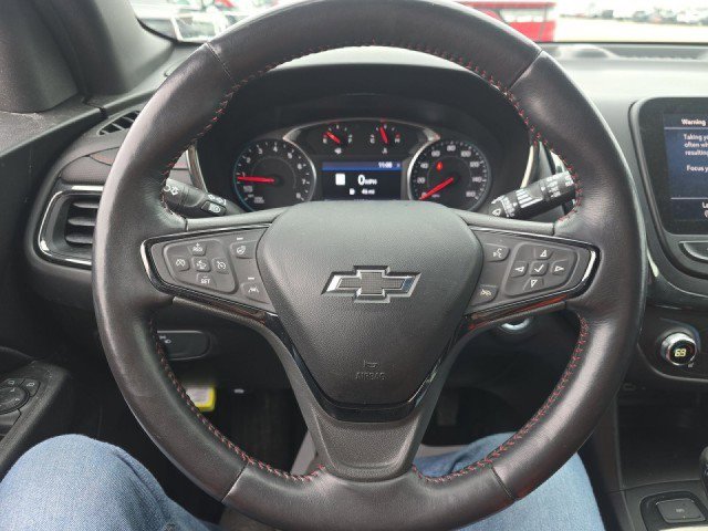Used 2022 Chevrolet Equinox RS w/ Infotainment Package image 7
