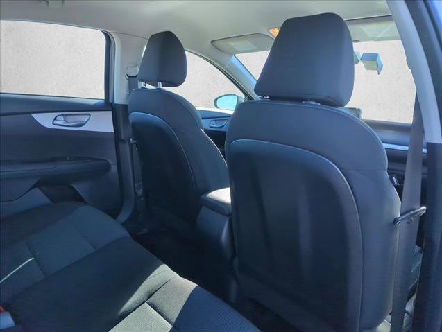 Used 2024 Kia Forte LXS image 17