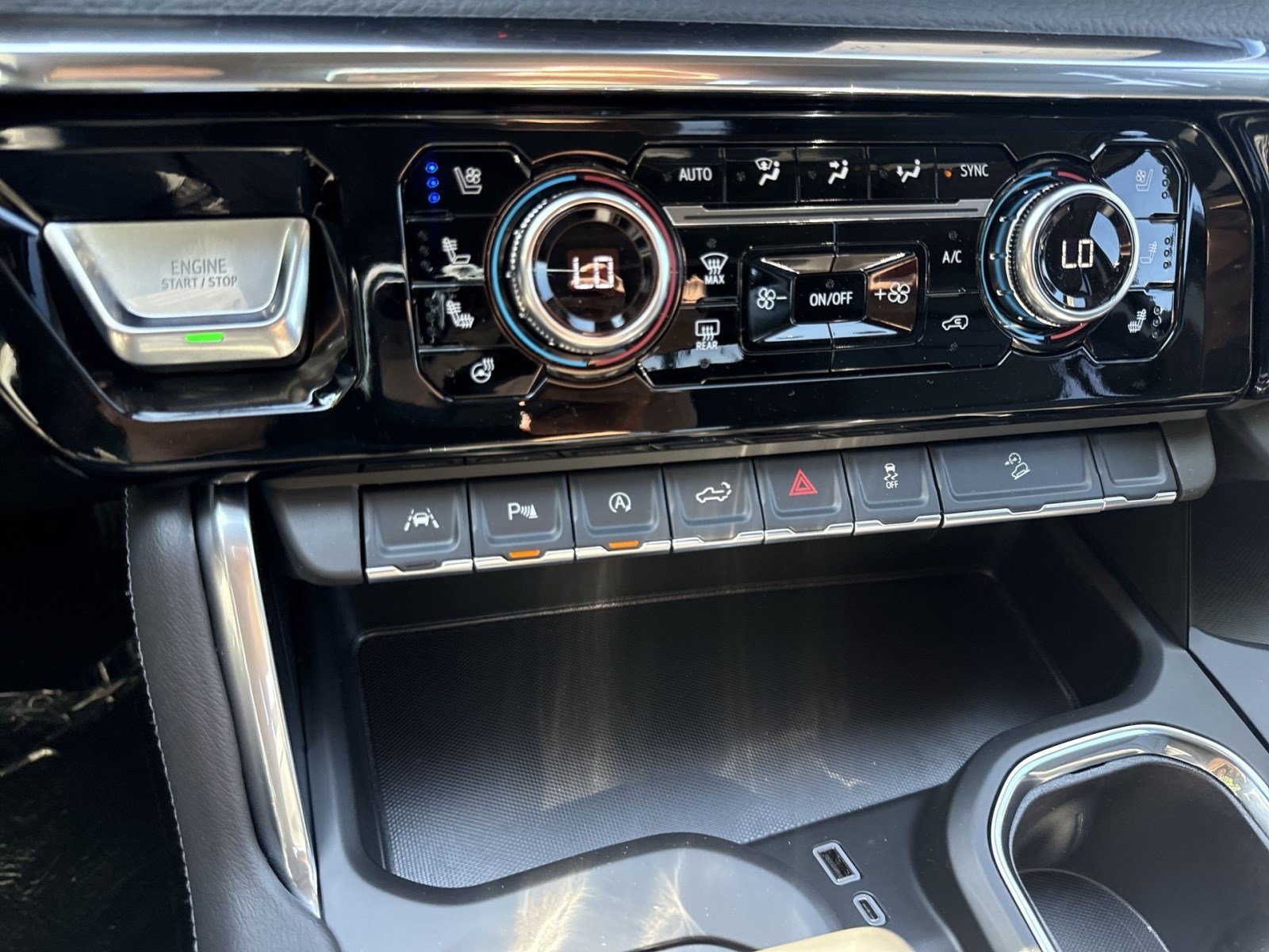 New 2026 GMC Sierra 1500 Denali AWD/4WD image 15