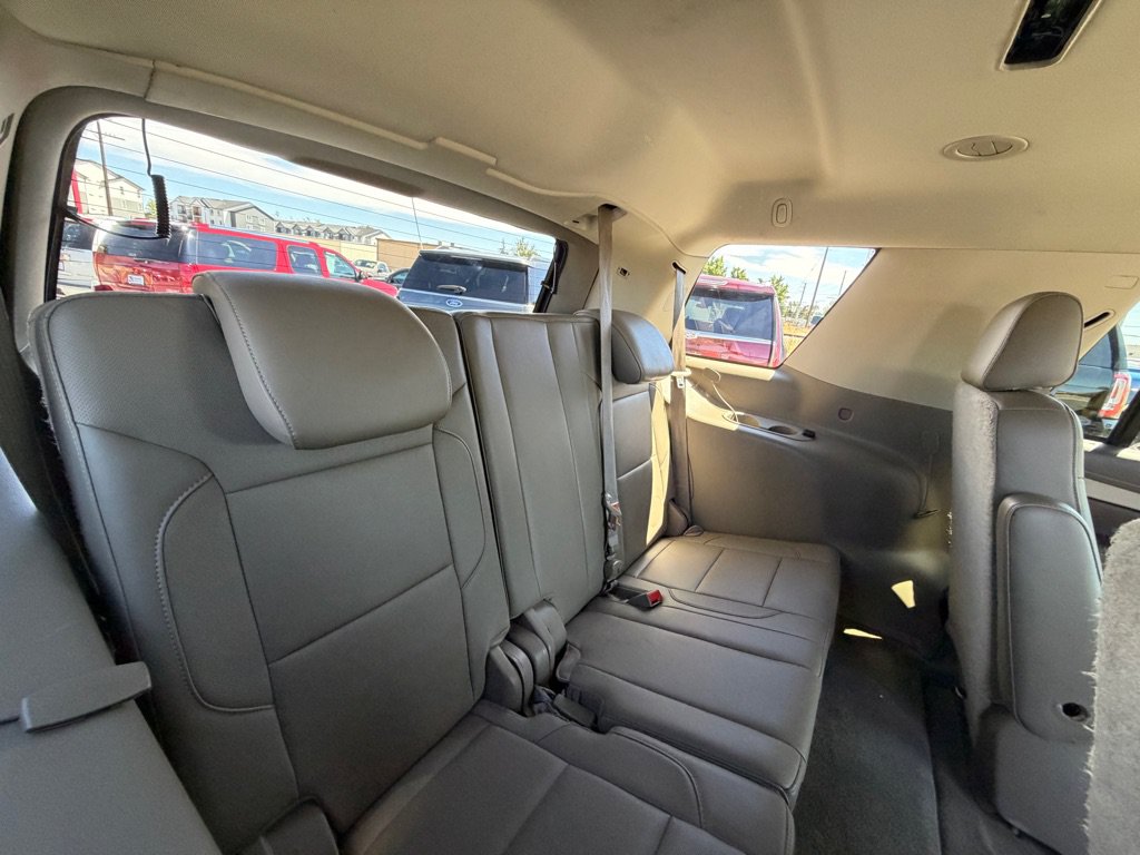 Used 2015 Chevrolet Tahoe LTZ AWD/4WD image 7