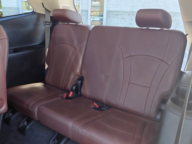 Used 2019 Buick Enclave Avenir w/ Avenir Technology Package AWD/4WD image 21