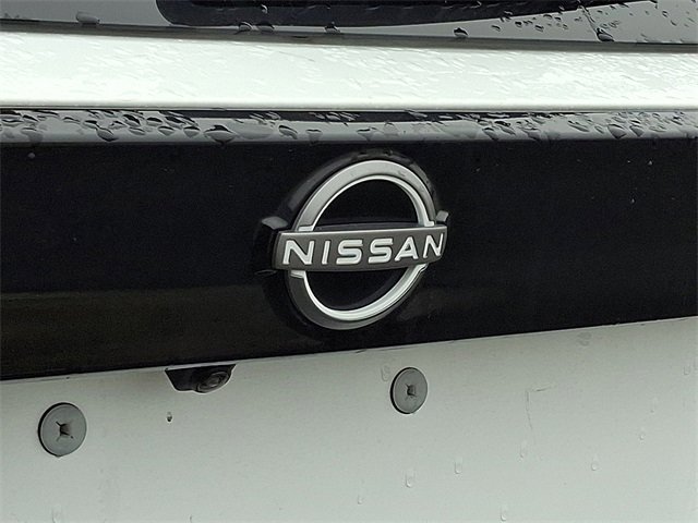 Used 2025 Nissan Kicks SV image 29